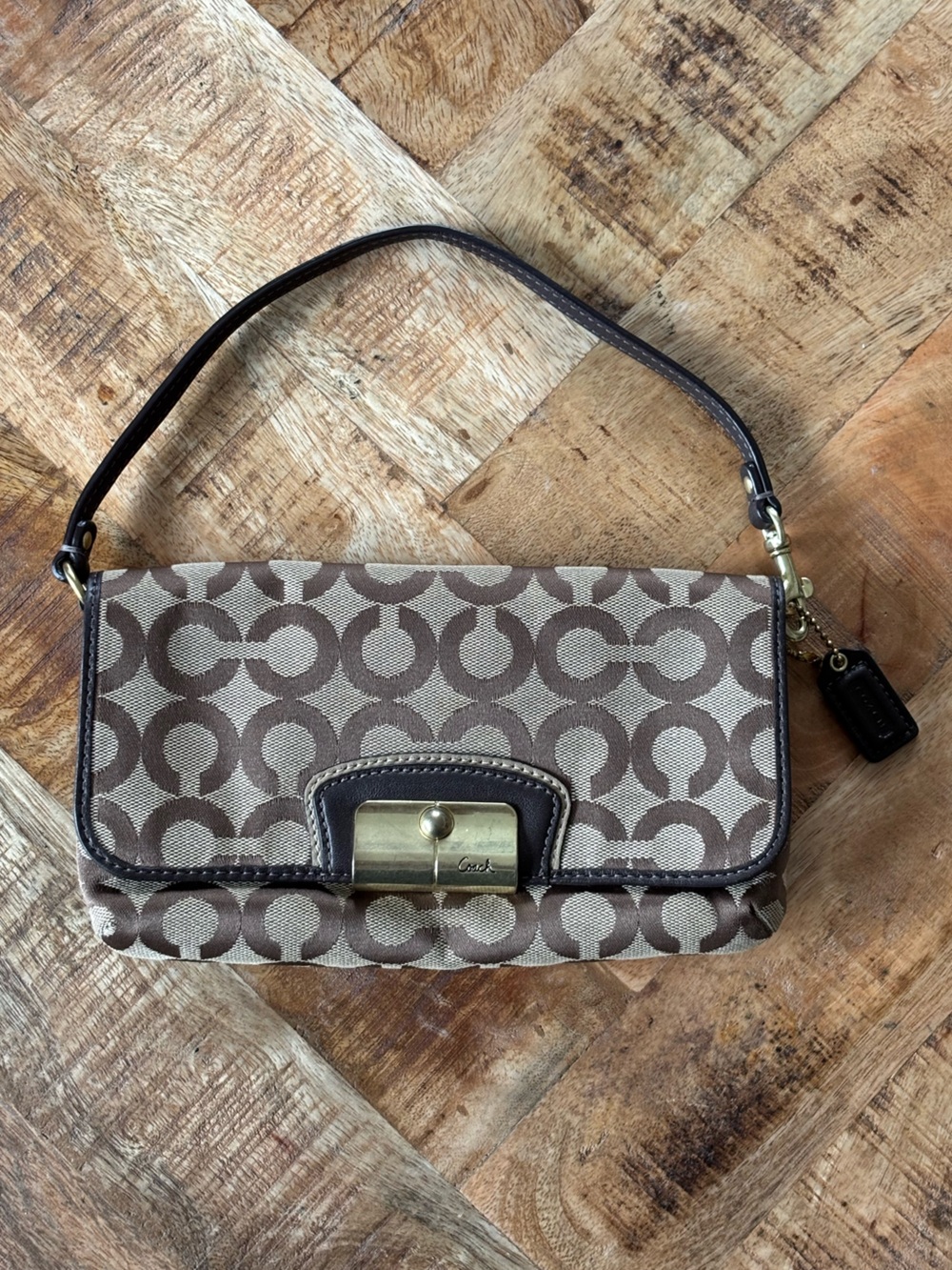 🤎💛Y2K COACH Kristin Op Art Large Wristlet Mini Bag